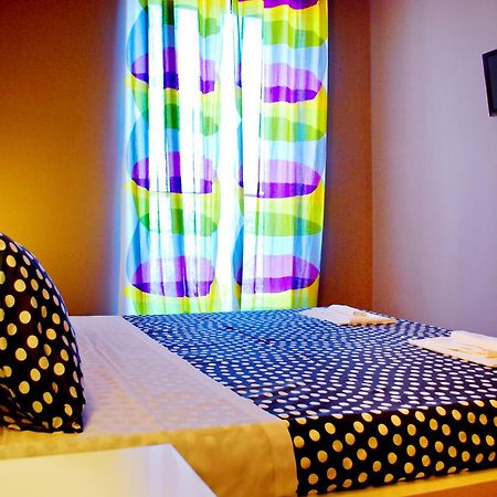 Bed And Breakfast Charming House Barletta Oda fotoğraf